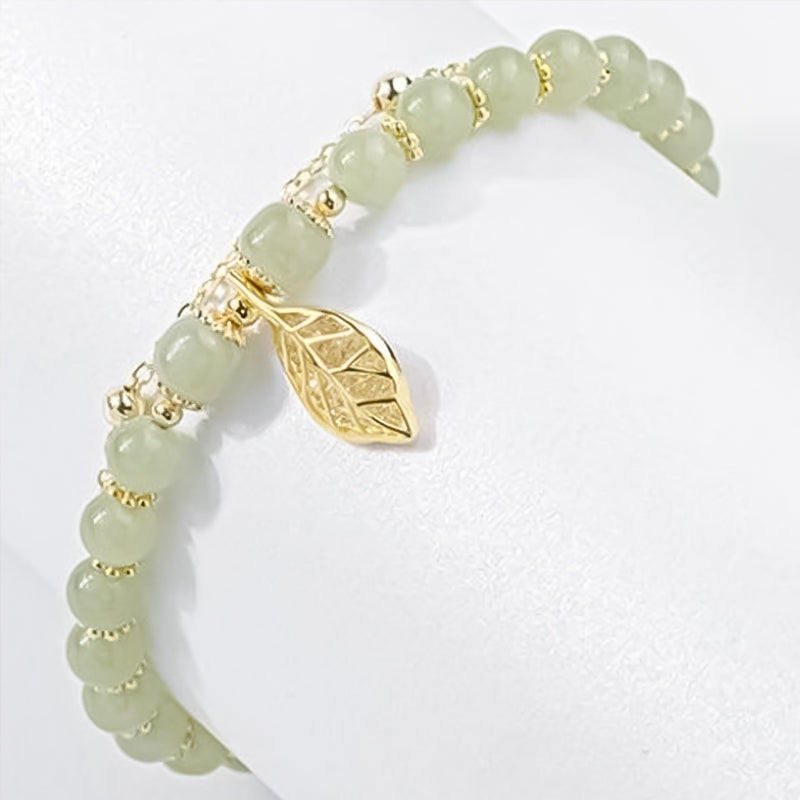 Hetian Armband i Jade med Löv i Guld