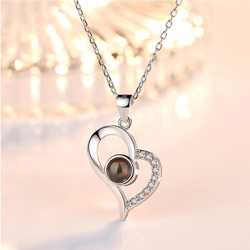 Love Projection Heart Halsband