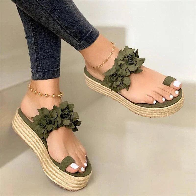 WOMEN CASUAL SANDALS