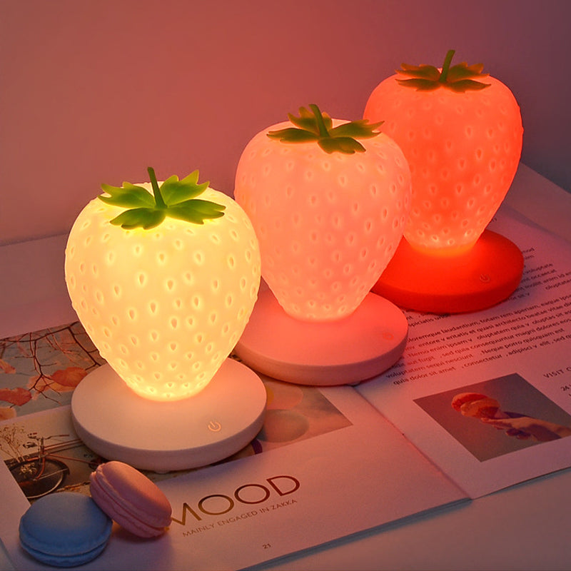 Strawberry nattlampa mjuk silikon bordslampa